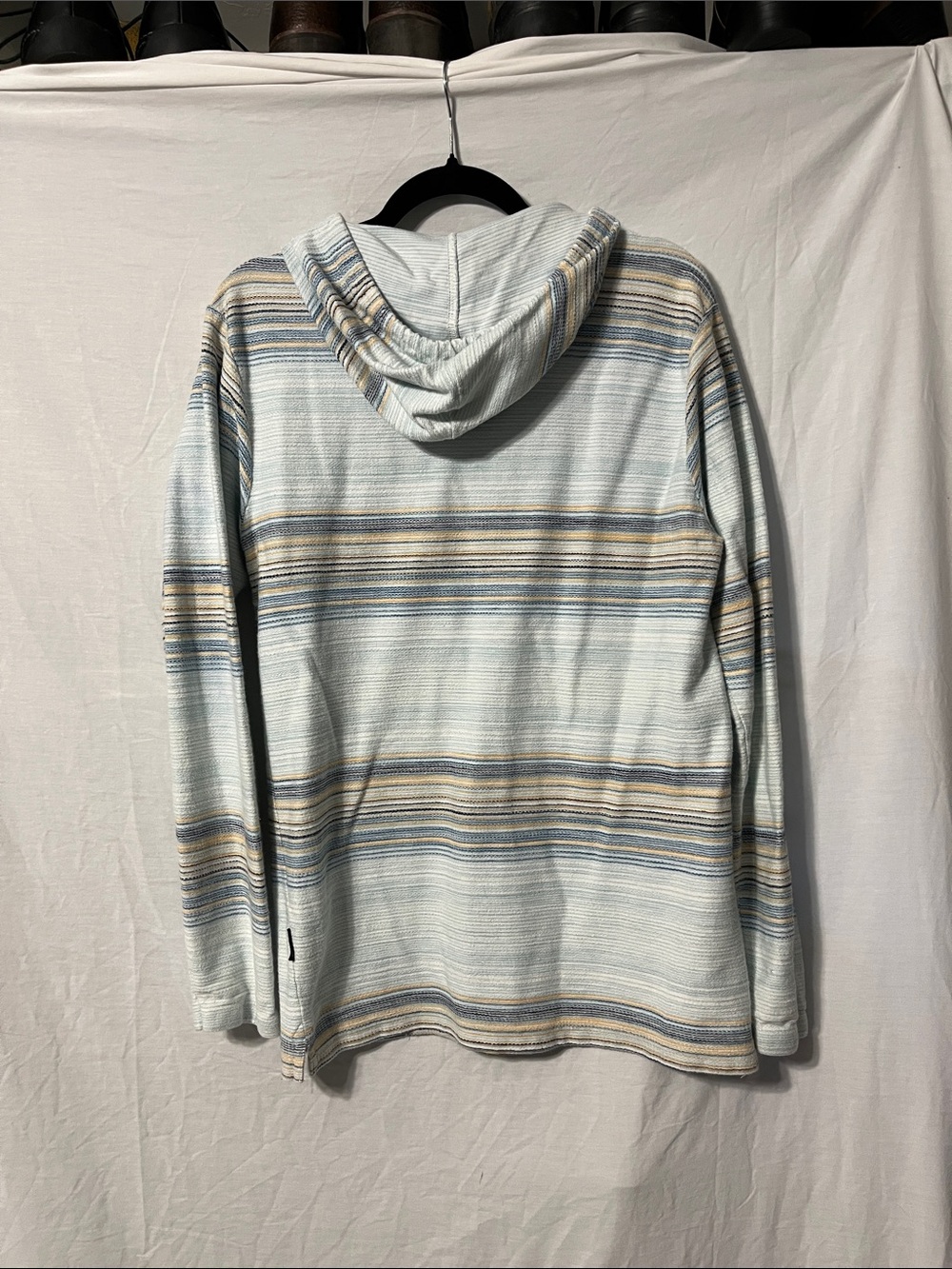 Billabong Light Blue and Beige Striped Hooded Long Sleeve Shirt - Picture 5 of 5